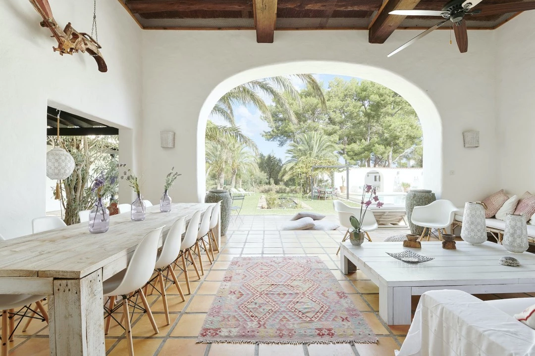 1681373279-Luxury real estates villa to rent Ibiza Lorenzo 7 dining area.webp